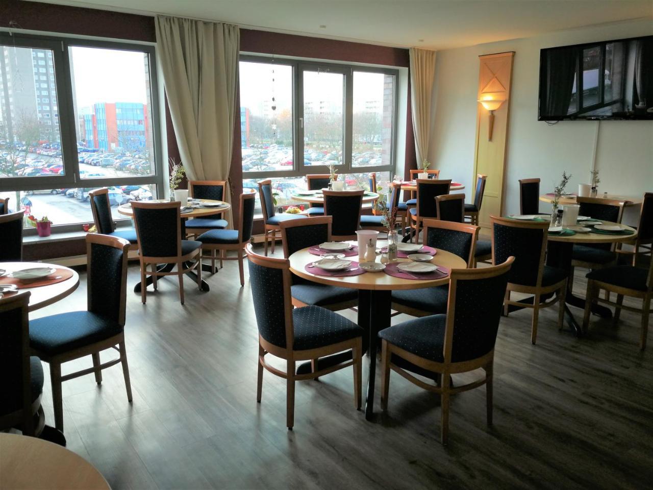 Hotel Near By Laatzen Zewnętrze zdjęcie