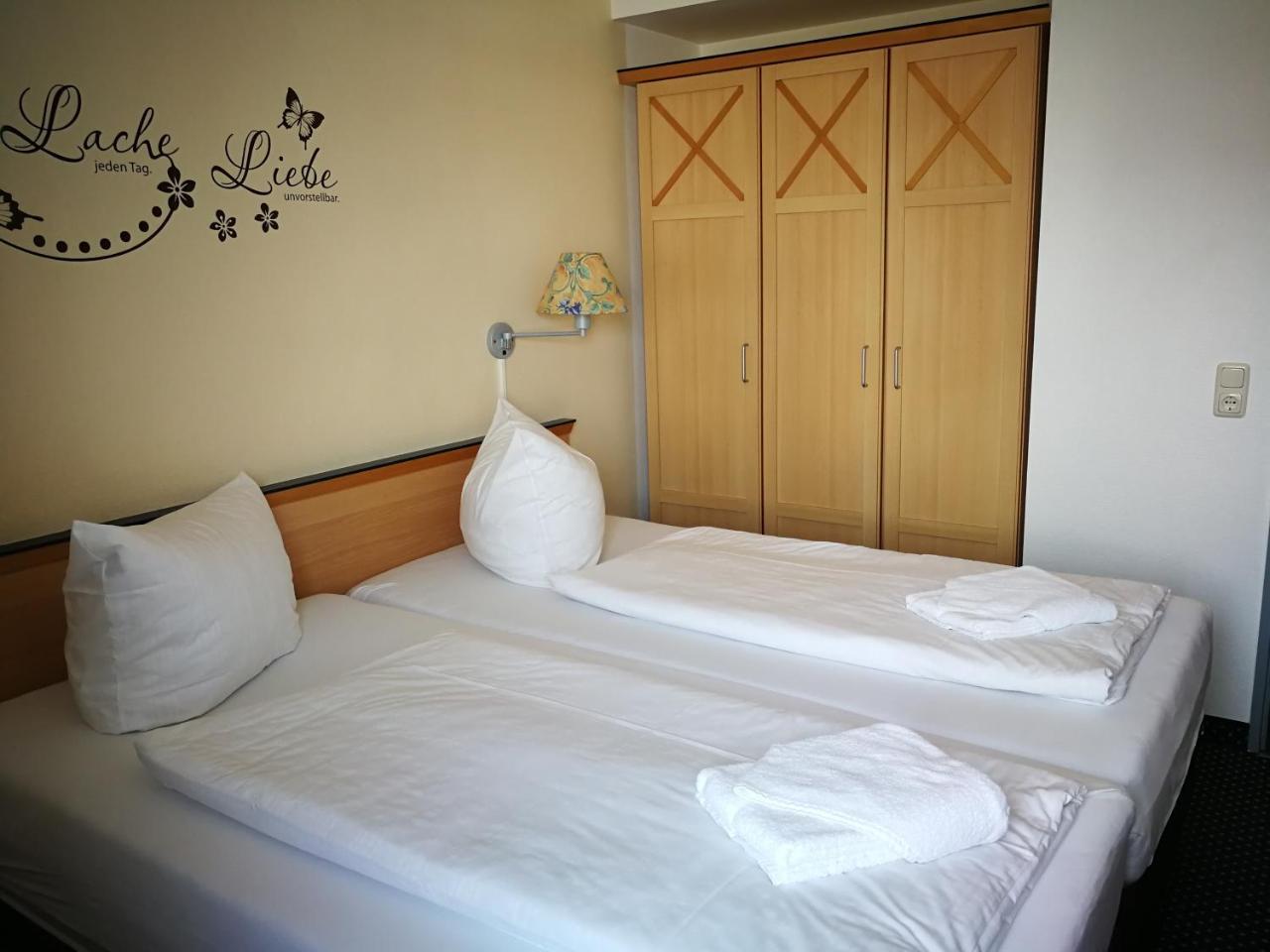 Hotel Near By Laatzen Zewnętrze zdjęcie